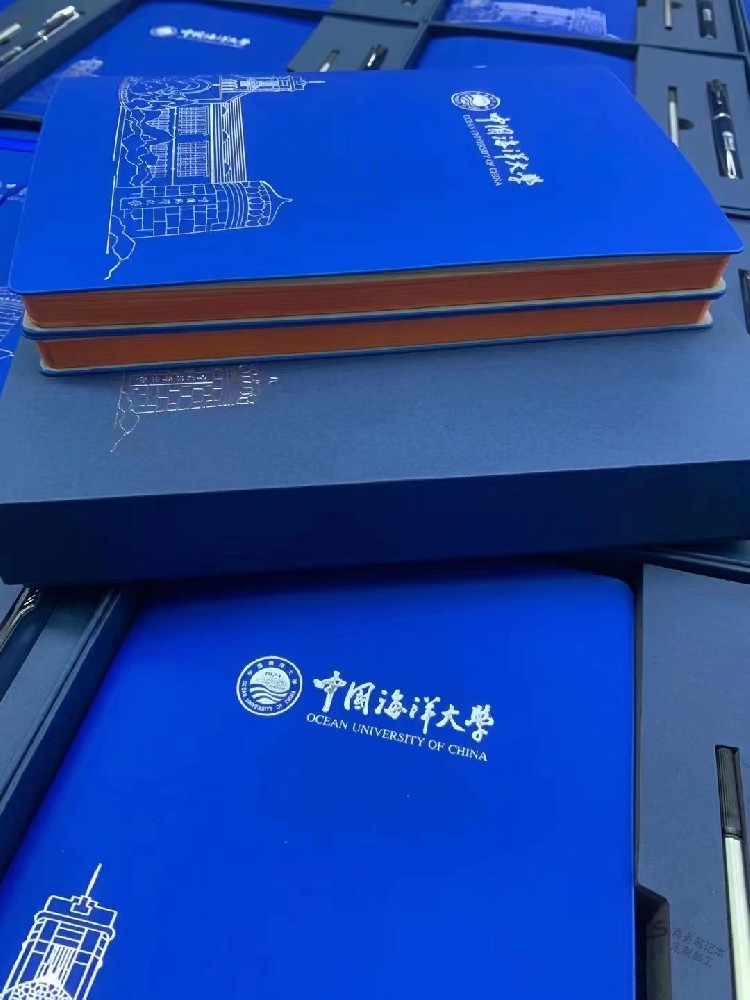压凹工艺让纸质笔记本设计制作不畏时间的痕迹